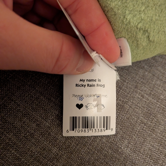 Jellycat Ricky Rain Frog - Picture 3 of 3